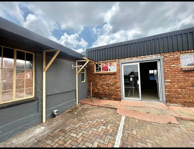 M² BUSINESS CENTRE FOR SALE IN ANNADALE